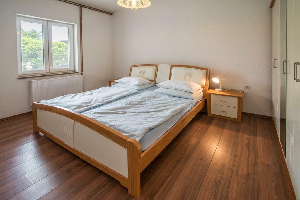 Beljan Apartments Krk Town Eksteriør billede